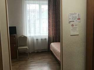 Гостевой дом Пражечка Белово Двухместный номер Делюкс с 2 отдельными кроватями-9